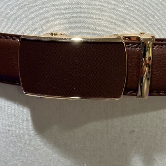 Belt Brown Leather Adjustable Belt - Picture 3 of 11